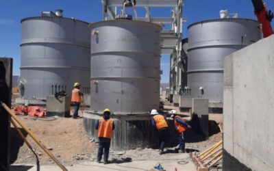 Montaje de tanques en planta KCL-Mina Exar